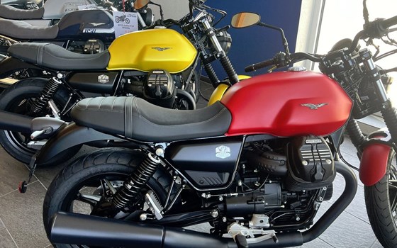 Neufahrzeug Moto Guzzi V7 Stone - Bild 2