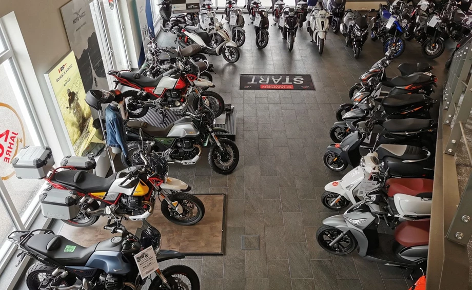 Angebot Kymco AK 550i ABS PREMIUM Bild 8: Angebot Kymco AK 550i ABS PREMIUM