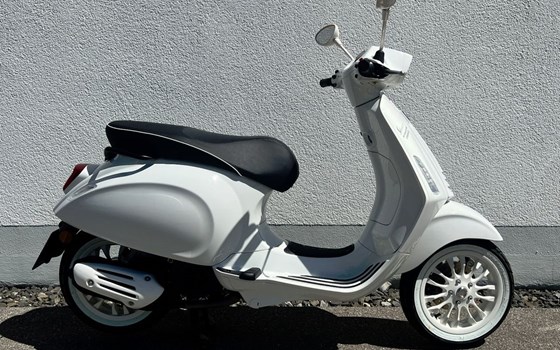 Gebrauchtmotorrad Vespa Sprint 125 S - Bild 3