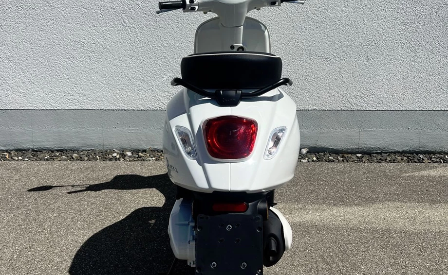 Angebot Vespa Sprint 125 S Bild 4: Angebot Vespa Sprint 125 S