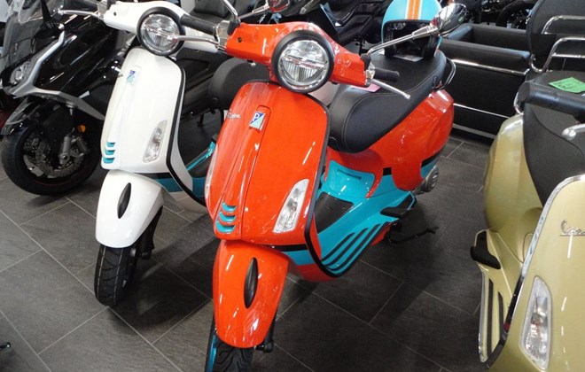 Vespa Primavera 50 Color Vibe