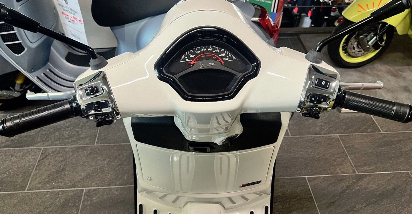 Angebot Vespa GTS 125 i.e. Super Sport