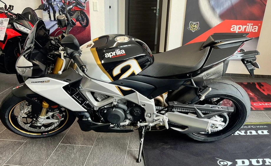 Angebot Aprilia Tuono V4 1100 Factory Bild 1: Angebot Aprilia Tuono V4 1100 Factory