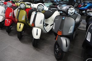 Angebot Vespa GTS Super Sport