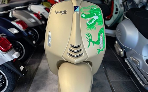 Neufahrzeug Vespa 946 Dragon - Bild 2