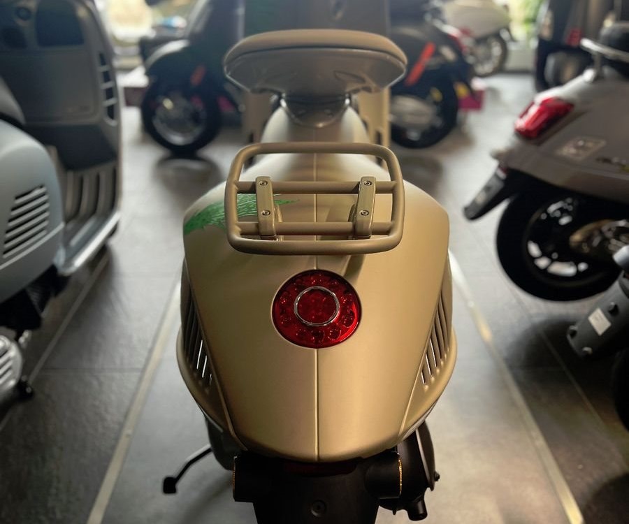 Angebot Vespa 946 Dragon