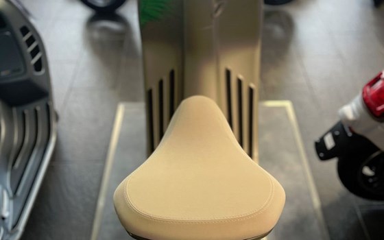 Neufahrzeug Vespa 946 Dragon - Bild 5