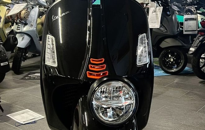 Vespa GTV 300