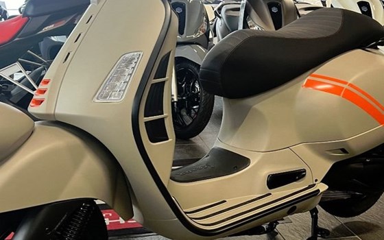 Neufahrzeug Vespa GTV 300 - Bild 5