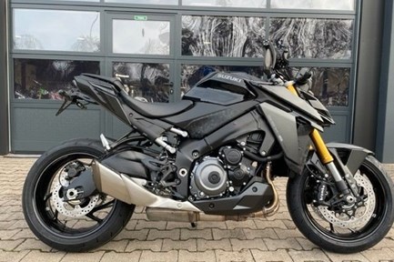 Suzuki GSX-S1000