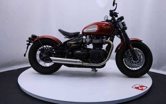 Gebrauchtmotorrad Triumph Bonneville Bobber Gold Line - Bild 7