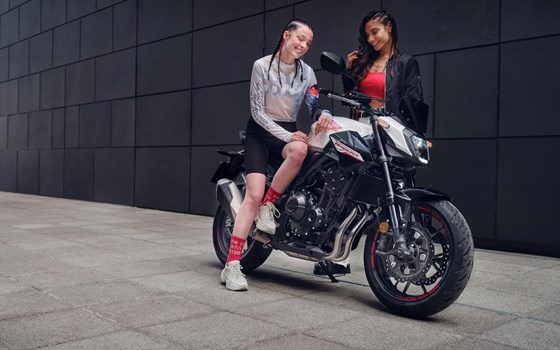 Neufahrzeug Honda CB500 Hornet - Bild 14