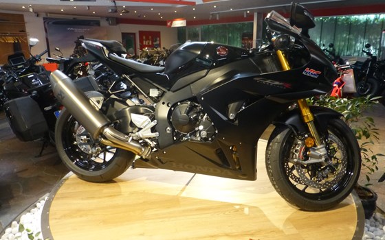 Neufahrzeug Honda CBR1000RR-R Fireblade SP - Bild 1
