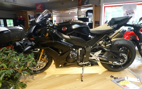 Neufahrzeug Honda CBR1000RR-R Fireblade SP - Bild 2