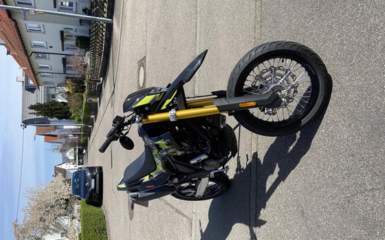 Gebrauchtmotorrad Online Bestia 125 ABS - Bild 1