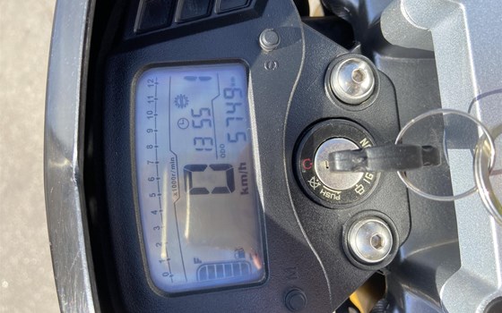 Gebrauchtmotorrad Online Bestia 125 ABS - Bild 8