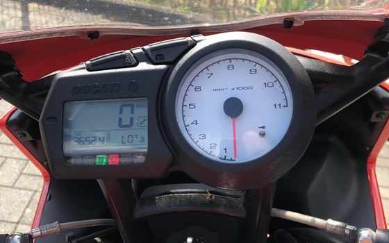 Gebrauchtmotorrad Ducati Multistrada 620 - Bild 10 Gebrauchtmotorrad Ducati Multistrada 620 - Bild 10