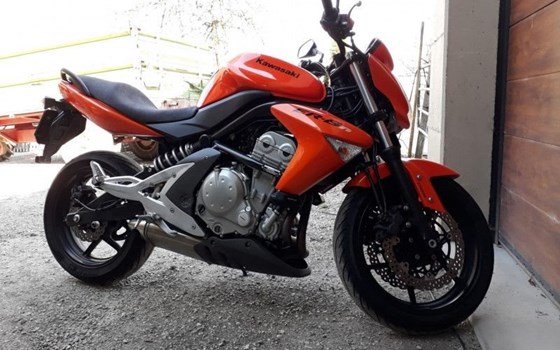 Gebrauchtmotorrad Kawasaki ER-6n - Bild 2 Gebrauchtmotorrad Kawasaki ER-6n - Bild 2
