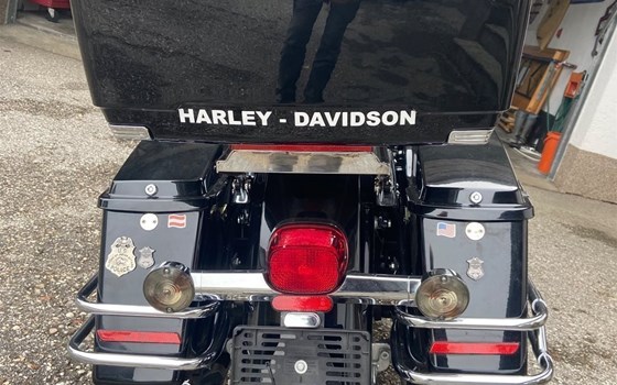 Gebrauchtmotorrad Harley-Davidson Road King Police FLHP - Bild 10 Gebrauchtmotorrad Harley-Davidson Road King Police FLHP - Bild 10