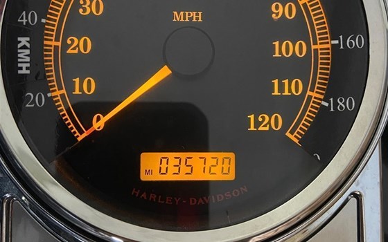 Gebrauchtmotorrad Harley-Davidson Road King Police FLHP - Bild 3 Gebrauchtmotorrad Harley-Davidson Road King Police FLHP - Bild 3