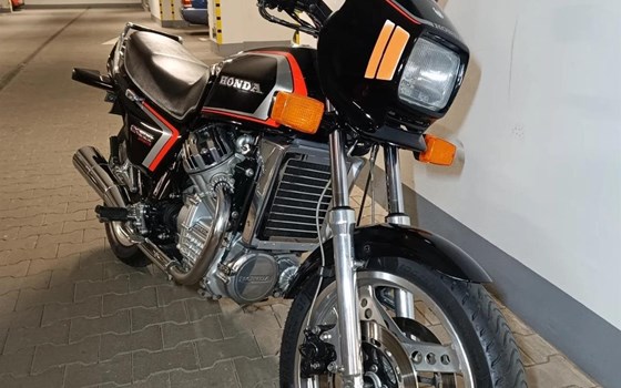 Gebrauchtmotorrad Honda CX 500 - Bild 4 Gebrauchtmotorrad Honda CX 500 - Bild 4