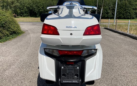 Gebrauchtmotorrad Honda GL 1800 Goldwing - Bild 1