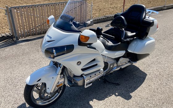Gebrauchtmotorrad Honda GL 1800 Goldwing - Bild 17 Gebrauchtmotorrad Honda GL 1800 Goldwing - Bild 17
