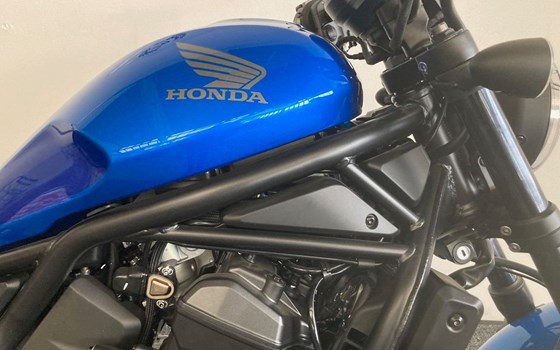 Neufahrzeug Honda CMX1100 Rebel DCT - Bild 11 Neufahrzeug Honda CMX1100 Rebel DCT - Bild 11