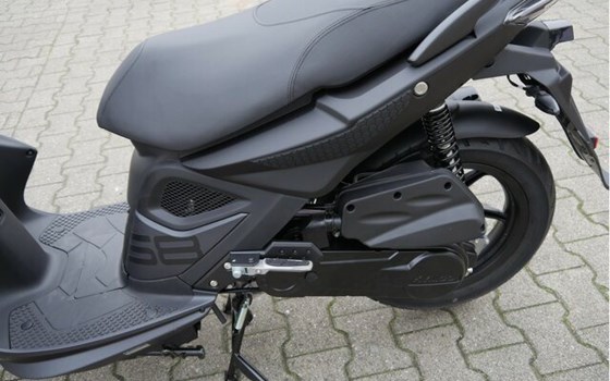 Neufahrzeug Kymco Super 8 R 50i - Bild 10
