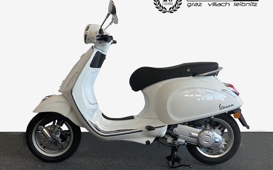 Neufahrzeug Vespa Primavera 50 - Bild 1 Neufahrzeug Vespa Primavera 50 - Bild 1