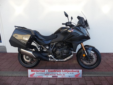 NEW VEHICLE
