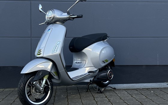 Neufahrzeug Vespa Elettrica 70 km/h - Bild 4