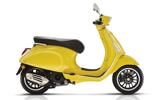 Neufahrzeug Vespa Sprint 125 - Bild 3 Neufahrzeug Vespa Sprint 125 - Bild 3