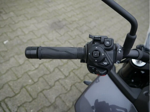 Angebot Yamaha MT-09 Y-AMT 35kW Bild 15: Angebot Yamaha MT-09 Y-AMT 35kW