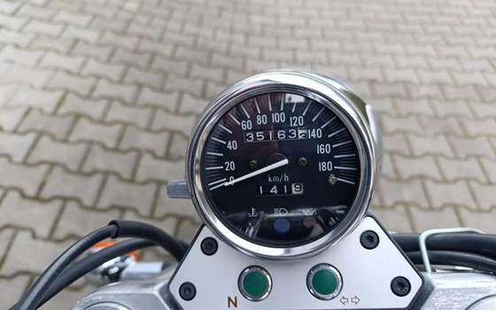 Gebrauchtmotorrad Suzuki VZ 800 Marauder - Bild 5 Gebrauchtmotorrad Suzuki VZ 800 Marauder - Bild 5