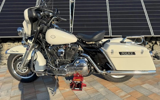 Gebrauchtmotorrad Harley-Davidson Electra Glide Police Edition - Bild 6 Gebrauchtmotorrad Harley-Davidson Electra Glide Police Edition - Bild 6