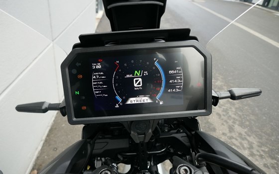 Gebrauchtmotorrad Yamaha Tracer 9 GT+ - Bild 10