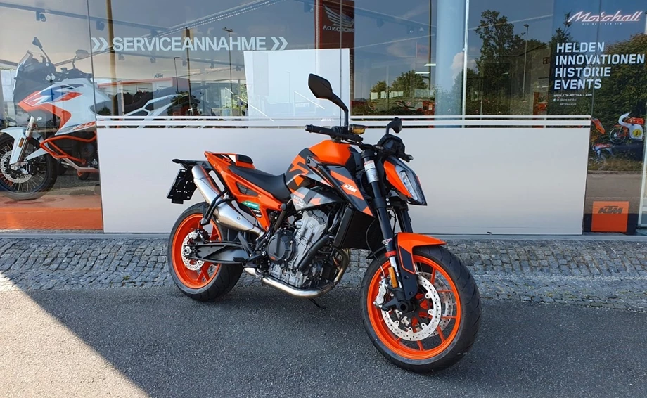 Angebot KTM 890 Duke GP Bild 2: Angebot KTM 890 Duke GP