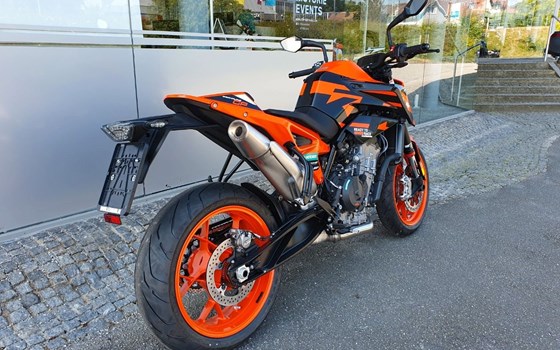 Neufahrzeug KTM 890 Duke GP - Bild 5