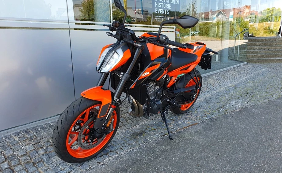 Angebot KTM 890 Duke GP Bild 8: Angebot KTM 890 Duke GP
