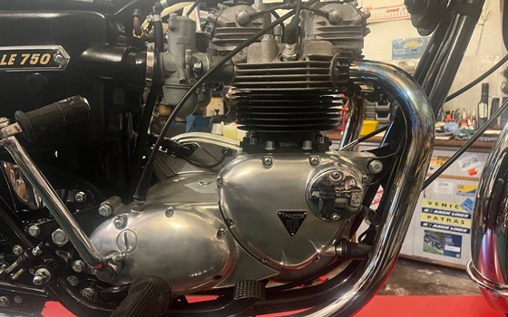 Gebrauchtmotorrad Triumph Bonneville T140V - Bild 3 Gebrauchtmotorrad Triumph Bonneville T140V - Bild 3