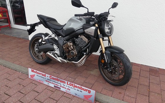 Neufahrzeug Honda CB650R E-Clutch - Bild 2