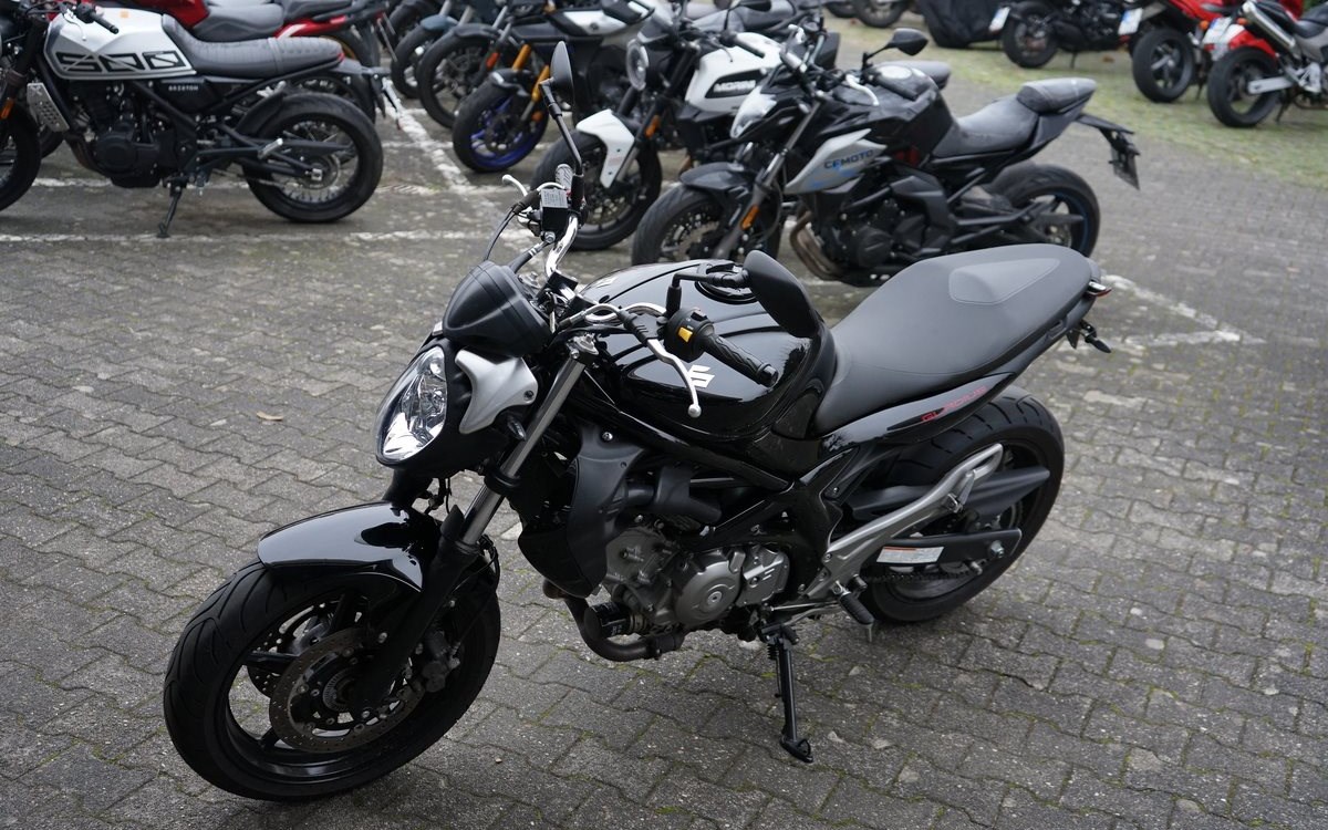 Angebot Suzuki SFV 650 Gladius