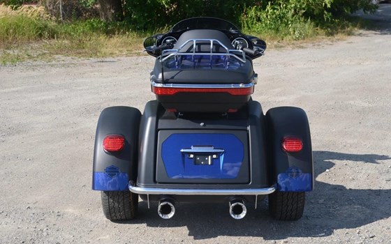 Gebrauchtmotorrad Harley-Davidson Tri Glide Ultra Classic FLHTCUTG - Bild 6 Gebrauchtmotorrad Harley-Davidson Tri Glide Ultra Classic FLHTCUTG - Bild 6