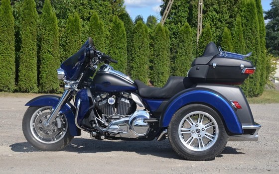 Gebrauchtmotorrad Harley-Davidson Tri Glide Ultra Classic FLHTCUTG - Bild 8 Gebrauchtmotorrad Harley-Davidson Tri Glide Ultra Classic FLHTCUTG - Bild 8