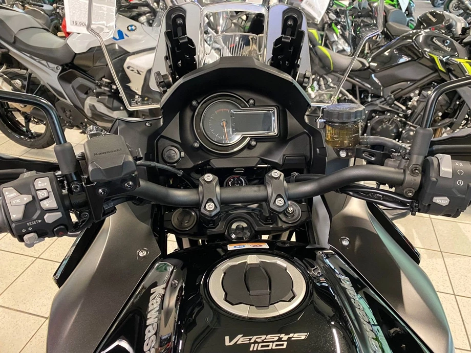 Angebot Kawasaki Versys 1100 Bild 10: Angebot Kawasaki Versys 1100