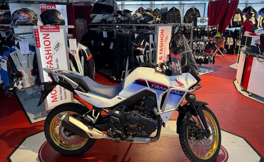 Offer Honda XL750 Transalp Bild 4: Offer Honda XL750 Transalp