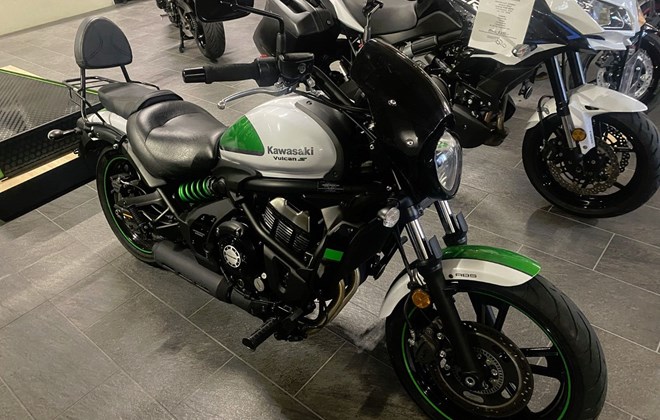 Kawasaki Vulcan S Cafe