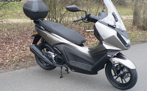 Neufahrzeug Kymco Sky Town 125i ABS - Bild 9