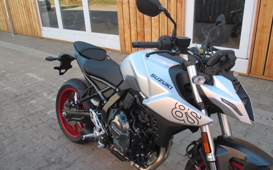 Neufahrzeug Suzuki GSX-8S - Bild 15
